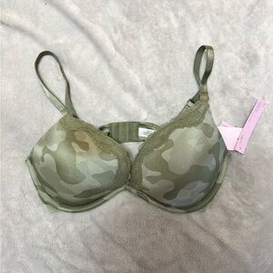 Wild Fable Green Camouflage Bra